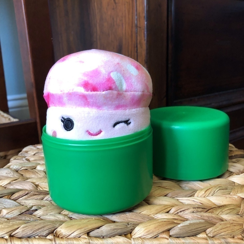 Squishmallows Mystery Capsule: Molly the pink mushroom in 4"